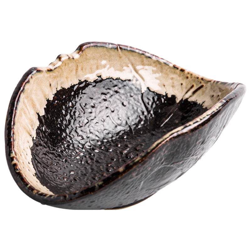 Personality Japanese style coarse pottery shell bowl